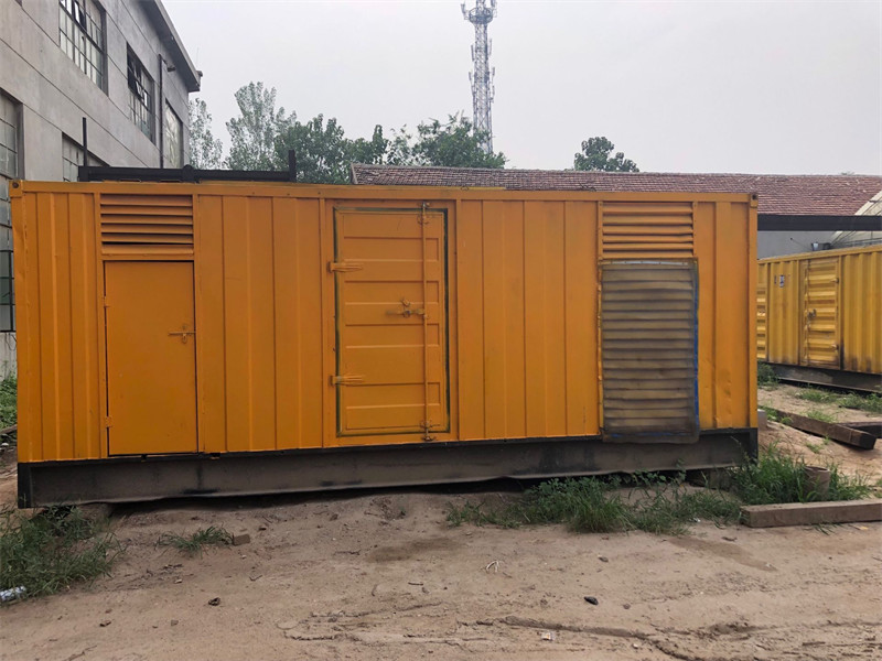 宜秀发电机出租进行负载测试时，电瓶电量不足的具体判断标准是什么？